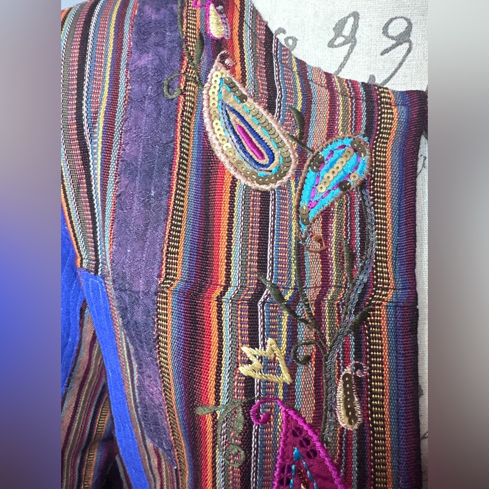 Vibrant Silk Patchwork Women's Blazer with Embroidery - Picture 2 of 6